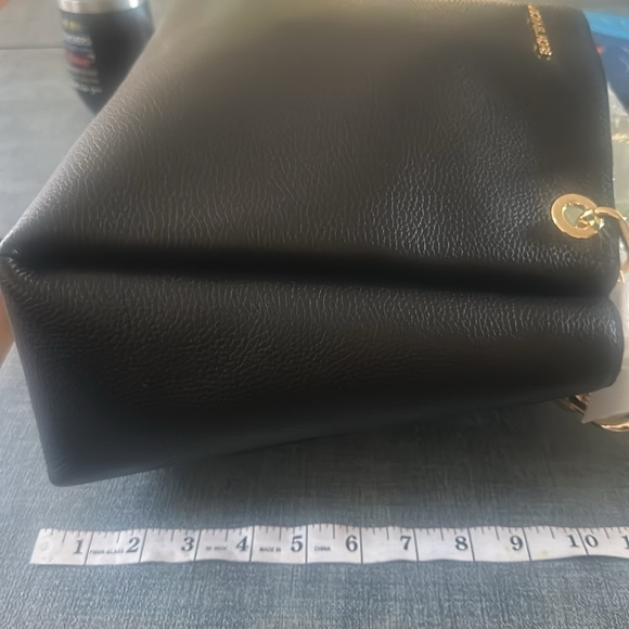 Michael Kors Black Handbag NEW - Picture 10 of 10